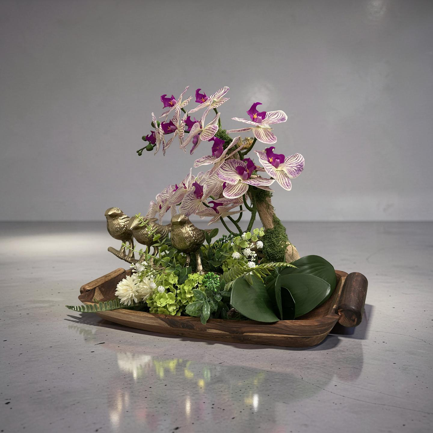 Floral Ornaments & Decorative Figurines